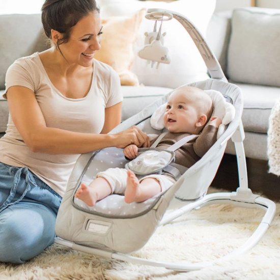 טרמפולינה רוטטת ומתכננת דגם Infant to Toddler Rocker and Baby Bouncer Seat Cuddle Lamb